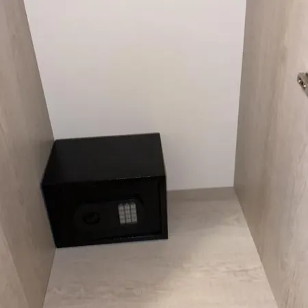 Athens Central Apartment-3