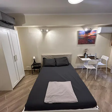 Athens Central Apartment-2